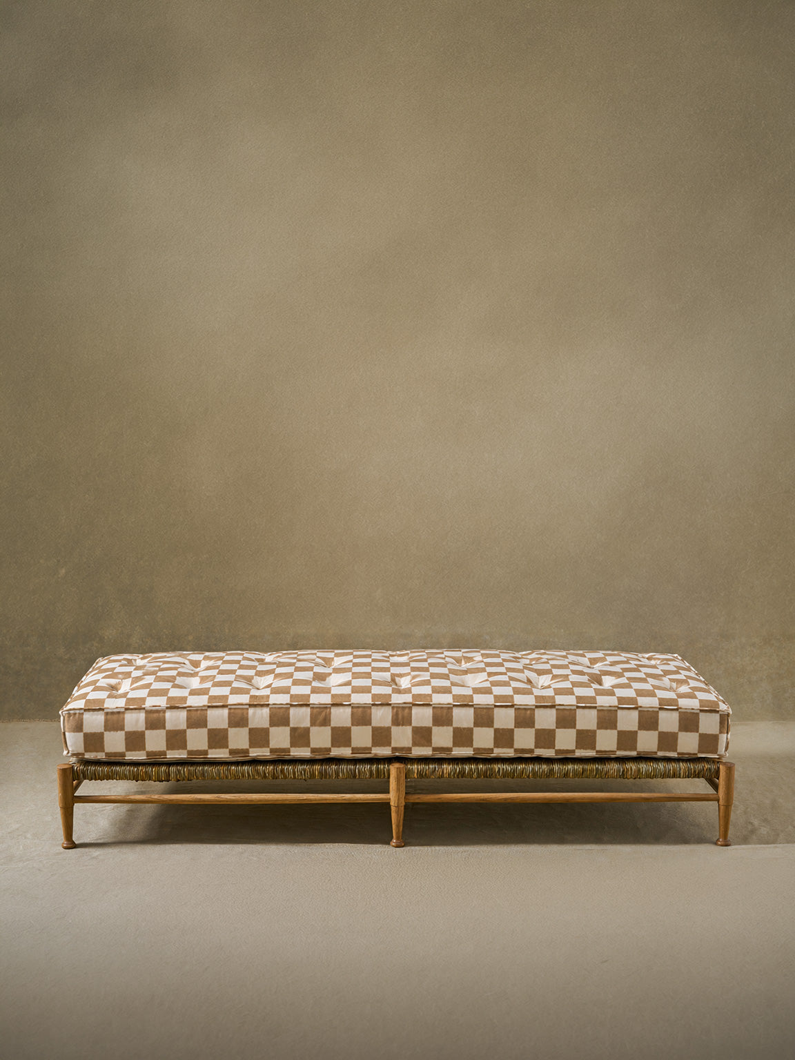 Bulrush Daybed