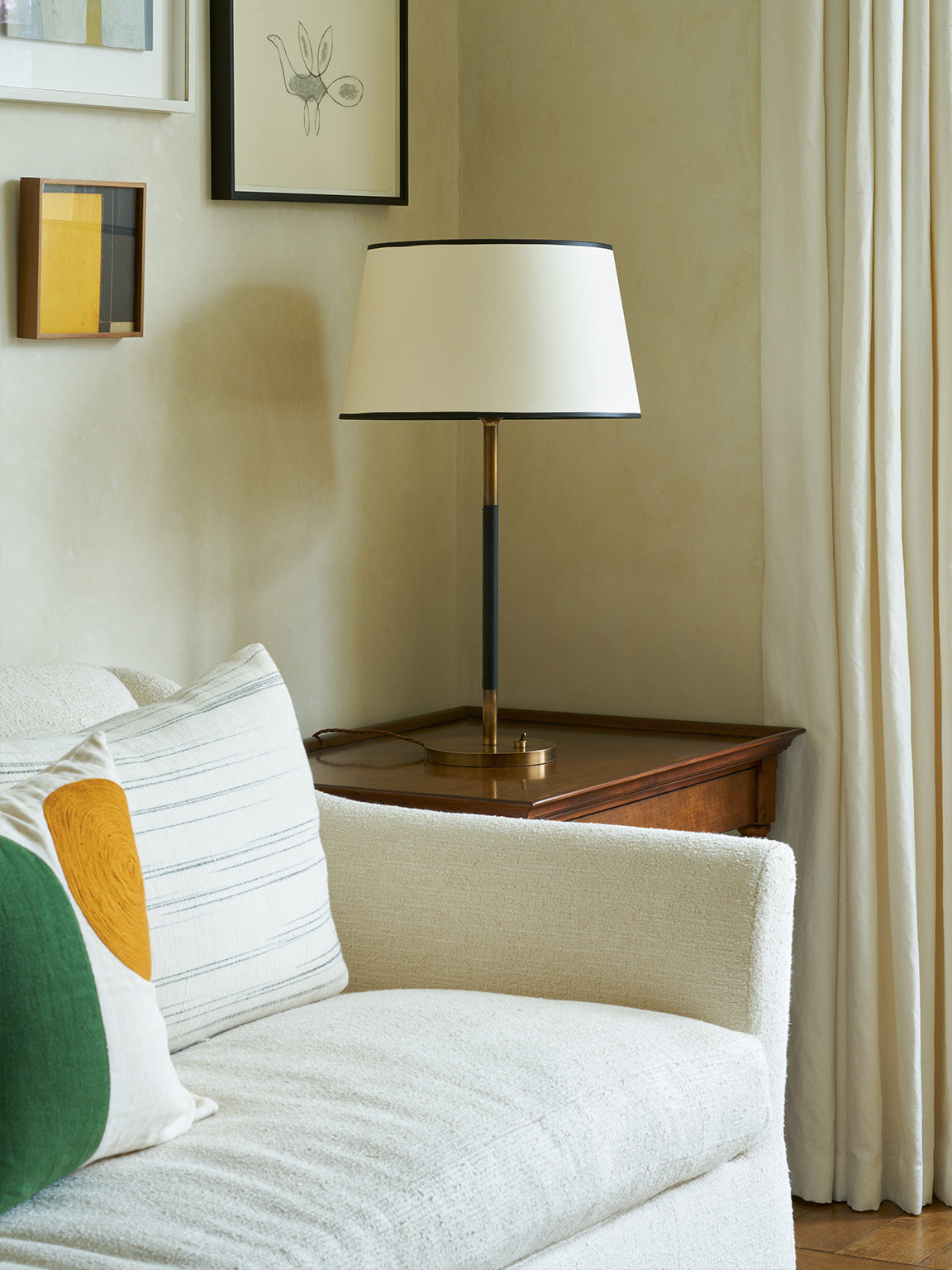 Dionis Table Lamp - Black