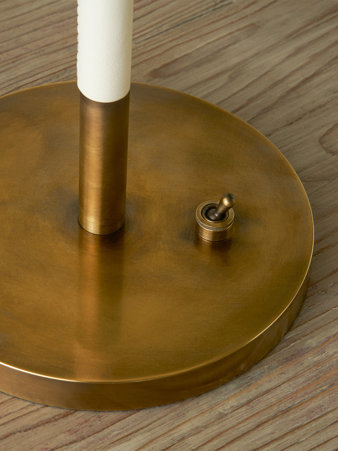 Dionis Table Lamp - Ivory