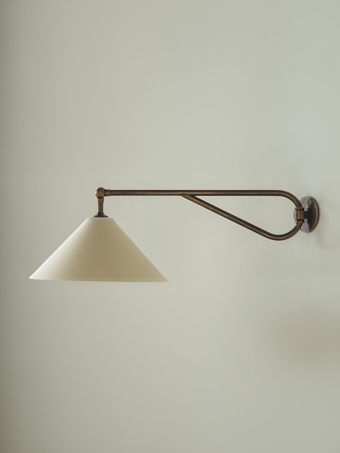 Dionis Wall Light - Ivory