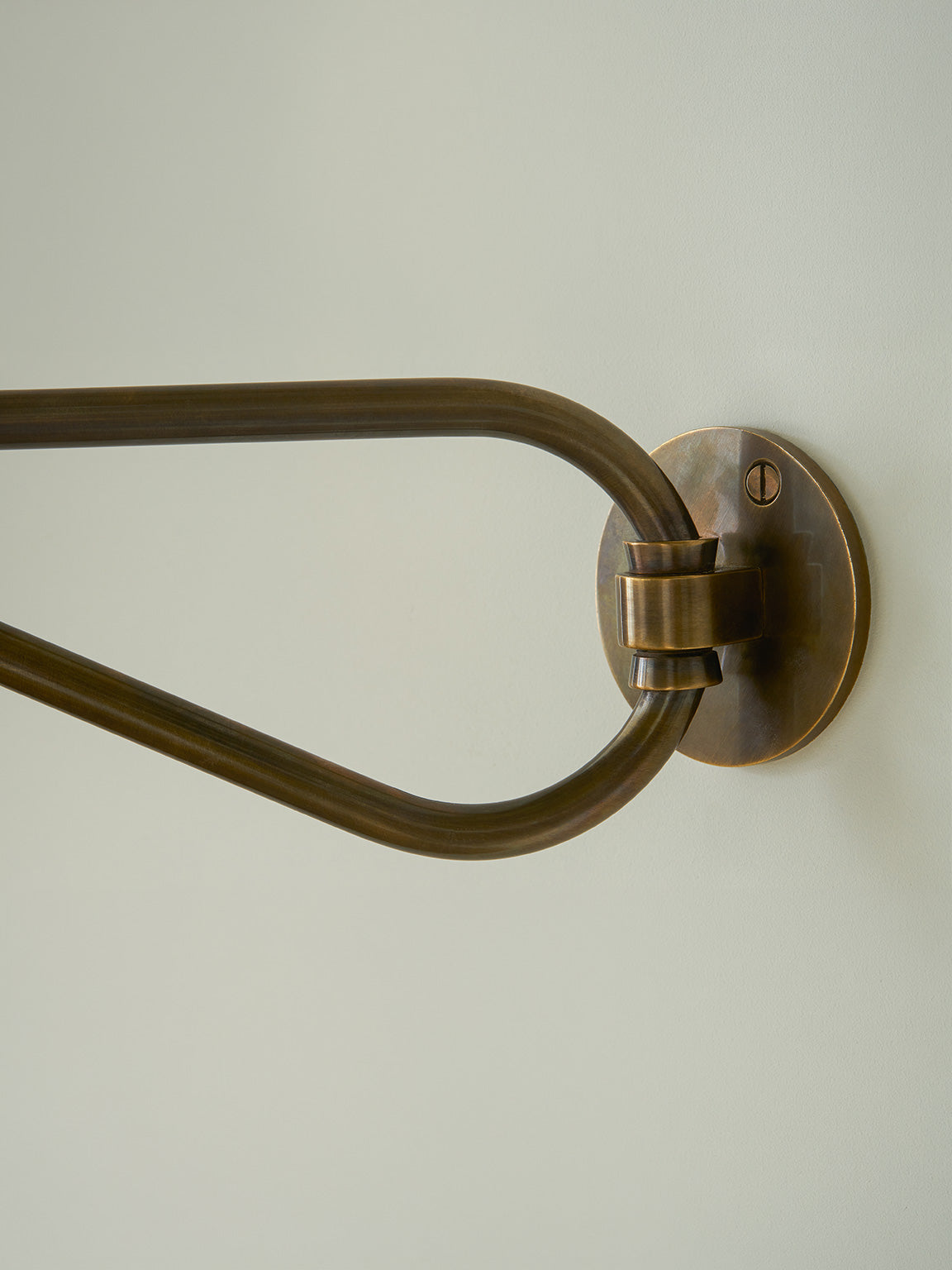 Dionis Wall Light - Ivory