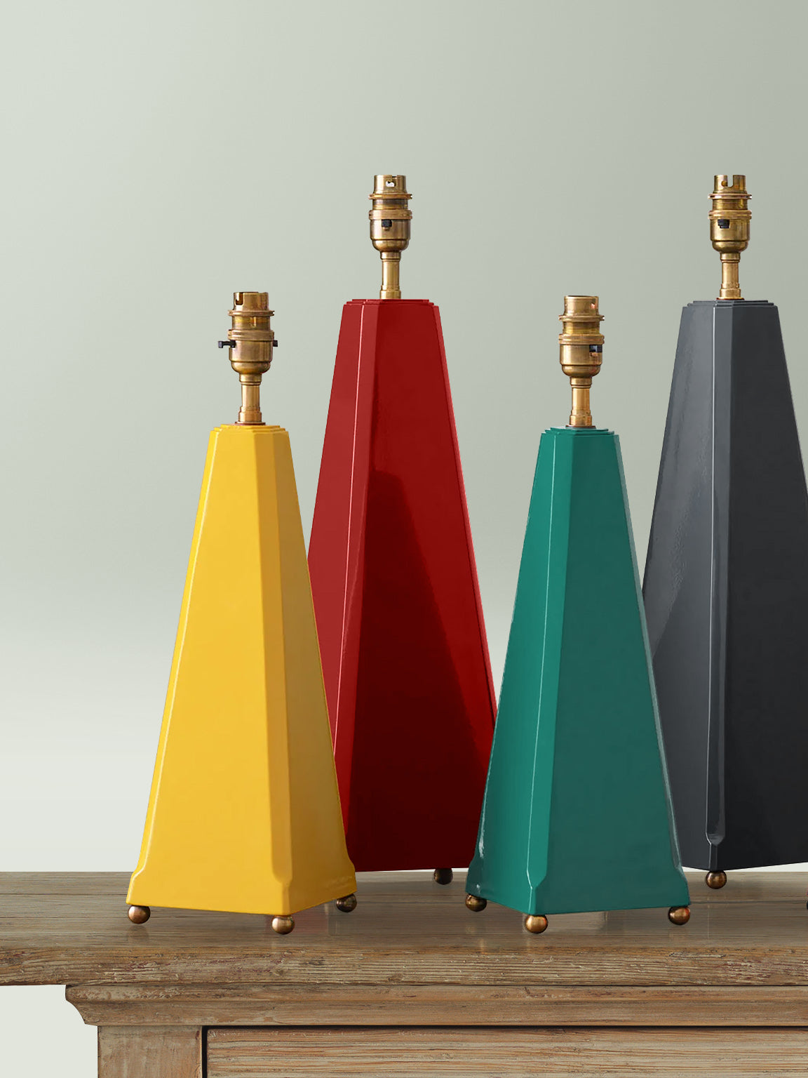 Plato Table Lamp