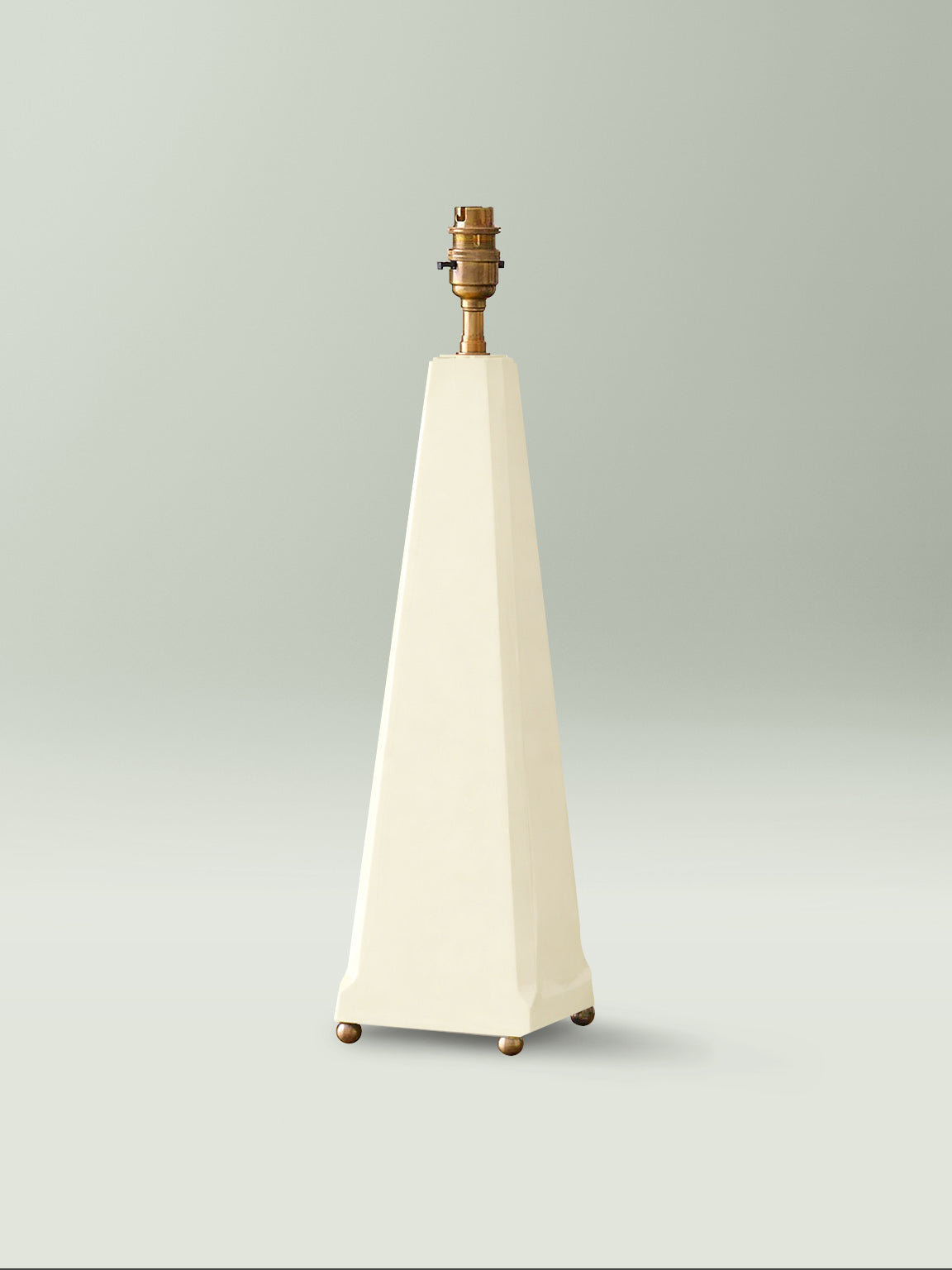 Plato Table Lamp